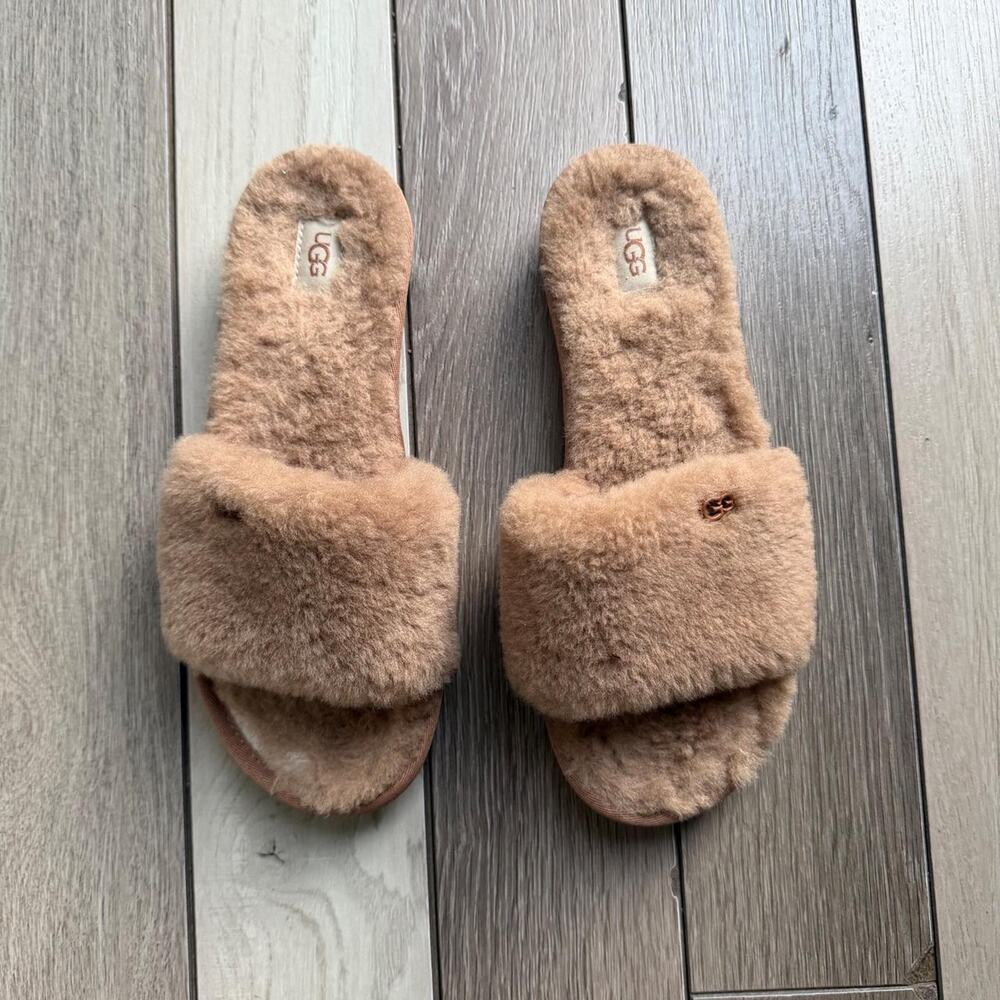 UGG Fuzz Sugar Slide Slippers Chestnut Size 9